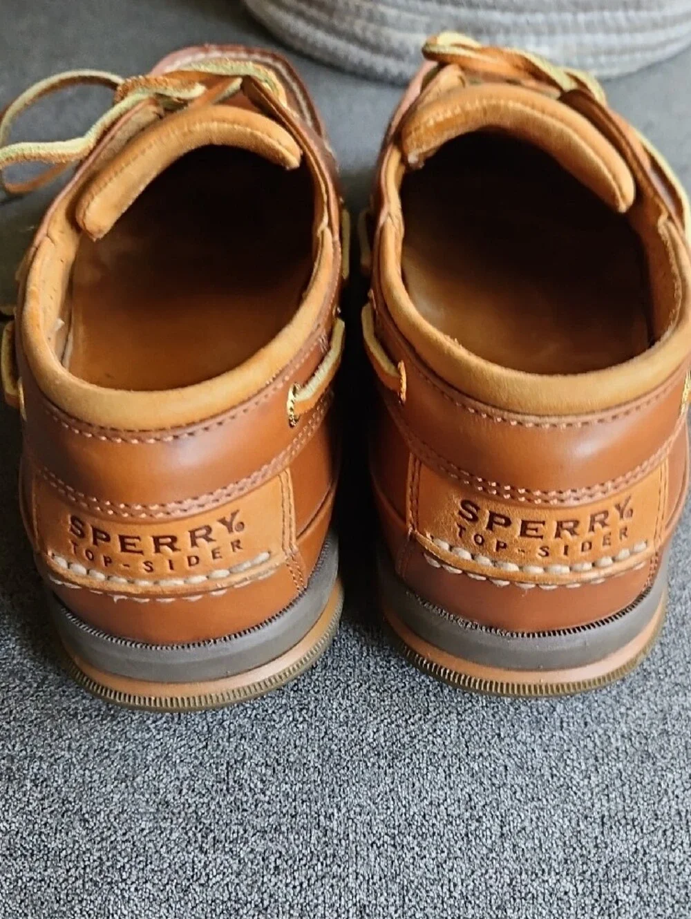 Sperry Gold Cup Vibram Boat Shoes Premium Leather Size 8M